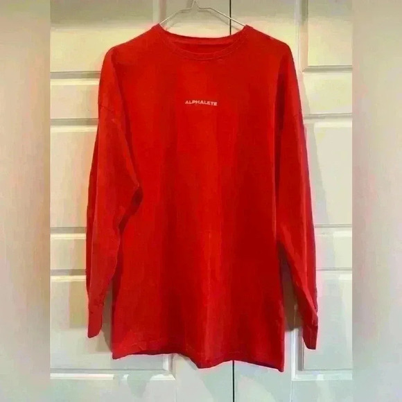 Alphalete Performance Long Sleeve Tee Size Small Red - Picture 2 of 6